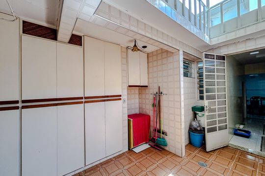 Área de Serviço de casa para alugar com 3 quartos, 129m² em Vila Gomes Cardim, São Paulo