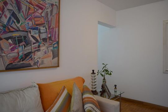 Sala de apartamento à venda com 2 quartos, 68m² em Sumarezinho, São Paulo