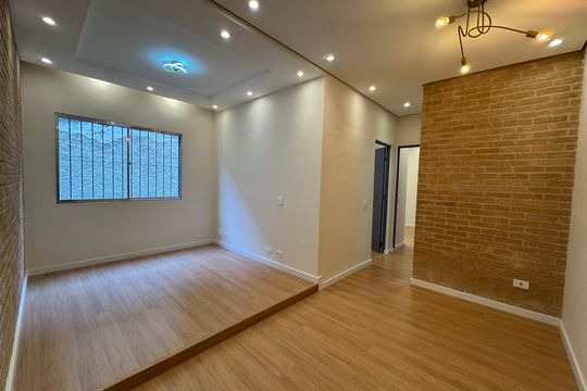 Apartamento à venda com 2 quartos, 56m² em Padroeira, Osasco