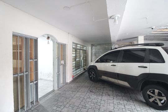 Garagem de casa para alugar com 2 quartos, 233m² em Cidade Dutra, São Paulo