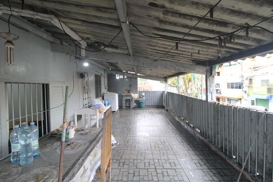 Varanda de casa para alugar com 2 quartos, 233m² em Cidade Dutra, São Paulo