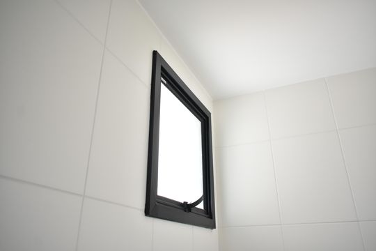 Banheiro Social de apartamento para alugar com 2 quartos, 66m² em Vila da Saúde, São Paulo