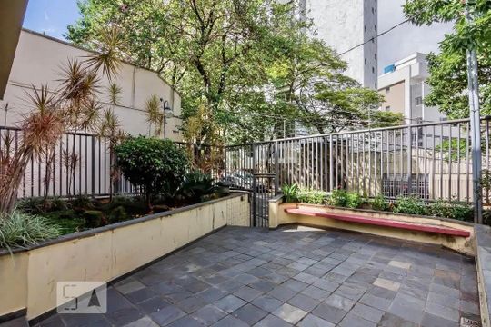 Área comum  de apartamento para alugar com 4 quartos, 141m² em Santo Antônio, Belo Horizonte