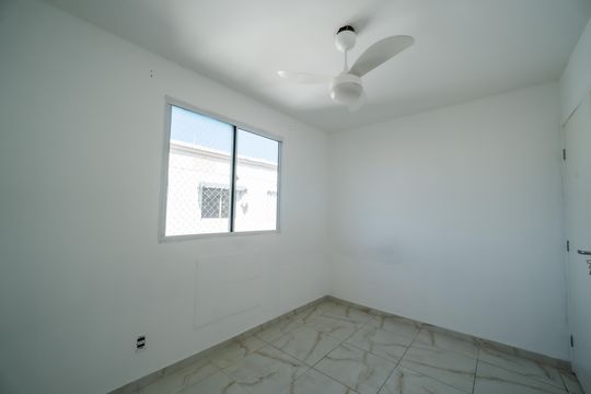 Quarto 1 de apartamento para alugar com 2 quartos, 40m² em Brás de Pina, Rio de Janeiro