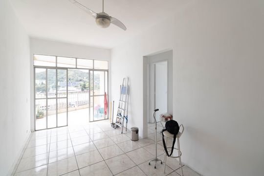 Sala de apartamento à venda com 2 quartos, 70m² em Campo Grande, Rio de Janeiro