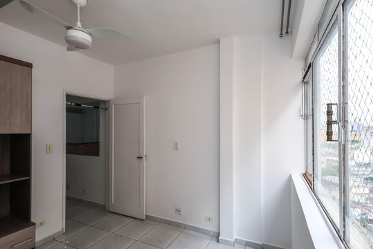 Quarto de apartamento à venda com 1 quarto, 30m² em Liberdade, São Paulo