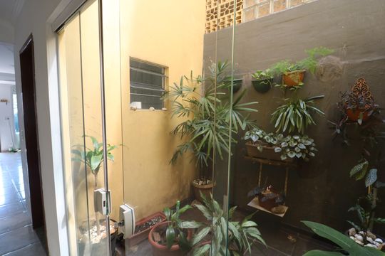 Jardim de Inverno de casa à venda com 3 quartos, 116m² em Jardim Nove de Julho, São Paulo