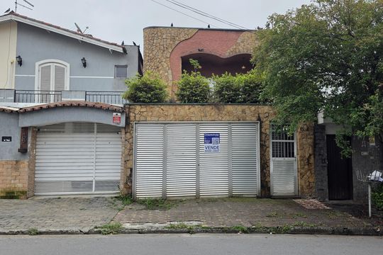 Casa à venda com 3 quartos, 263m² em Campestre, Santo André