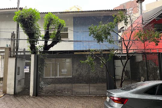 Casa para alugar com 3 quartos, 160m² em Água Branca, São Paulo