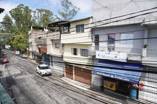 Casa para alugar com 1 quarto, 50m² em Gleba do Pêssego, São Paulo