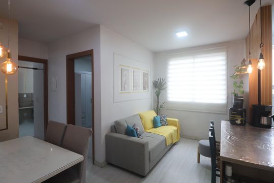Sala de apartamento para alugar com 2 quartos, 51m² em Olaria, Canoas
