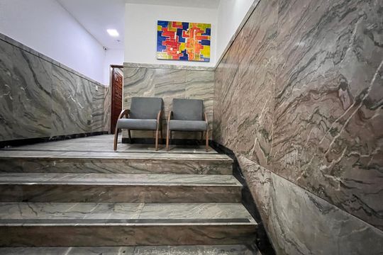 Portaria  de apartamento para alugar com 2 quartos, 65m² em Copacabana, Rio de Janeiro