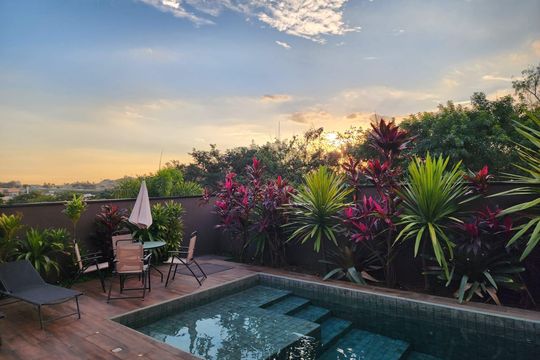 Área externa de casa à venda com 5 quartos, 376m² em Fazenda Santa Cândida, Campinas