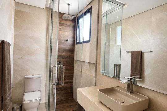 Banheiro de casa à venda com 5 quartos, 376m² em Fazenda Santa Cândida, Campinas