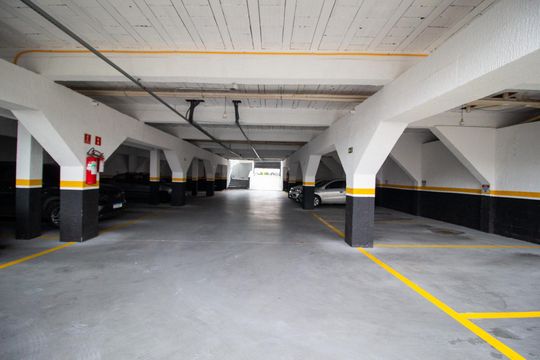 Vaga Coberta de apartamento para alugar com 2 quartos, 109m² em Wanel Ville, Sorocaba