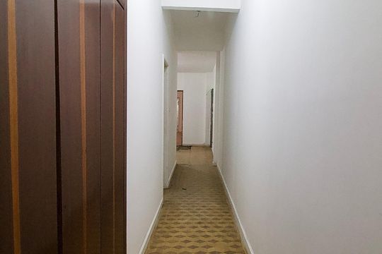 Corredor de apartamento à venda com 3 quartos, 161m² em Centro, Curitiba