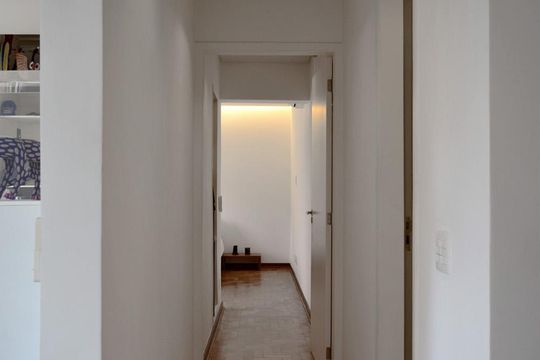 Corredor de apartamento à venda com 1 quarto, 112m² em Jardim Paulista, São Paulo