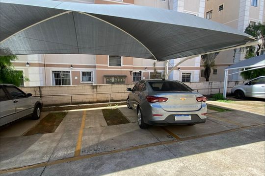 Garagem de apartamento para alugar com 2 quartos, 42m² em Nova Baden, Betim
