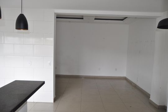 Casa à venda com 3 quartos, 110m² em Del Castilho, Rio de Janeiro