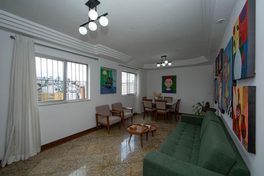 Apartamento à venda com 4 quartos, 140m² em Alto Barroca, Belo Horizonte