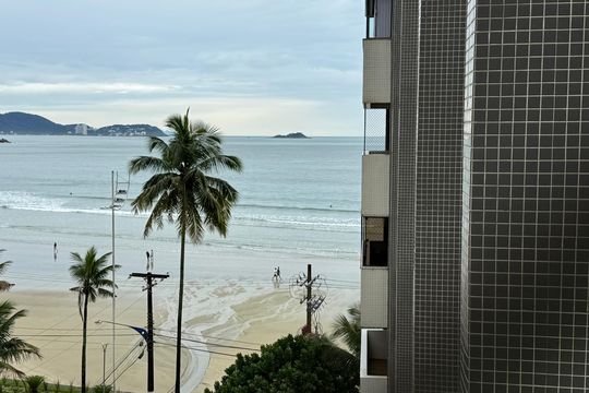 Vista de apartamento para alugar com 3 quartos, 150m² em Vila Luis Antonio-praia das Astúrias, Guarujá