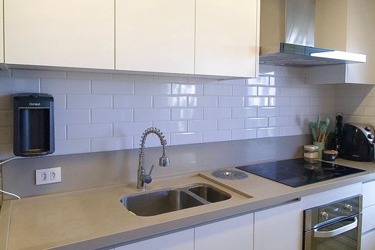 Cozinha de apartamento à venda com 2 quartos, 80m² em Cabral, Curitiba
