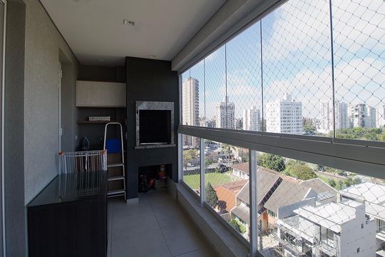 Sacada de apartamento à venda com 2 quartos, 80m² em Cabral, Curitiba