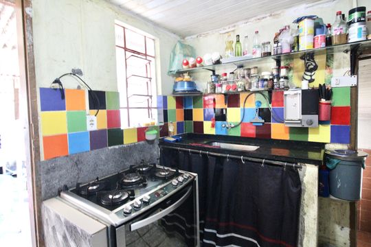 Cozinha  de casa para alugar com 2 quartos, 70m² em Vila Paranagua, São Paulo