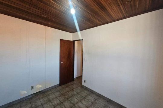 Casa à venda com 3 quartos, 125m² em Vila Joaniza, São Paulo