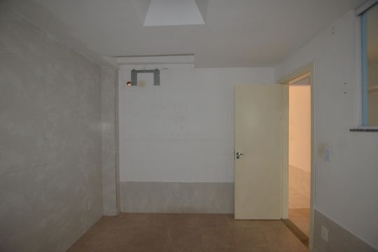 Quarto 2 de apartamento para alugar com 2 quartos, 78m² em Bento Ribeiro, Rio de Janeiro