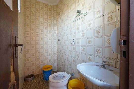 Banheiro de serviço de casa para alugar com 5 quartos, 426m² em Vila Monumento, São Paulo