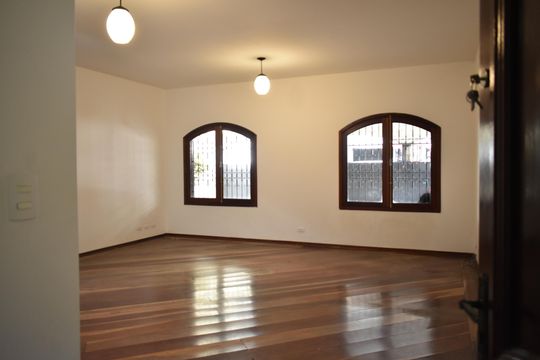 Casa à venda com 4 quartos, 234m² em Vila da Saúde, São Paulo