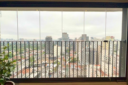 Varanda de apartamento à venda com 2 quartos, 82m² em Pinheiros, São Paulo