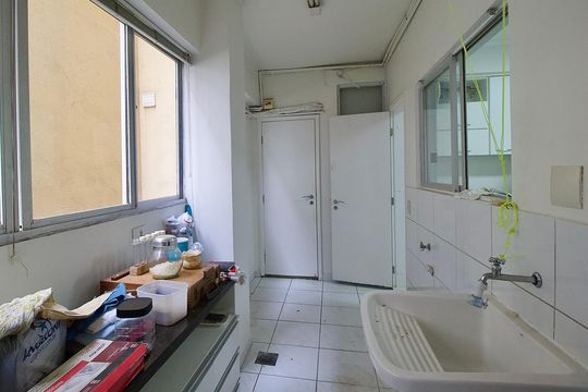 Área de Serviço de apartamento à venda com 3 quartos, 200m² em Batel, Curitiba