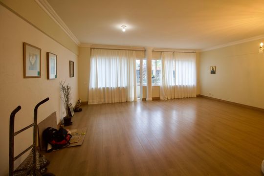 Apartamento à venda com 3 quartos, 200m² em Batel, Curitiba