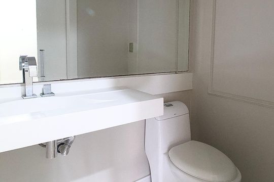 Lavabo de apartamento à venda com 3 quartos, 200m² em Batel, Curitiba