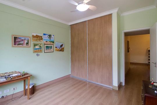 Quarto 3 de apartamento à venda com 3 quartos, 200m² em Batel, Curitiba