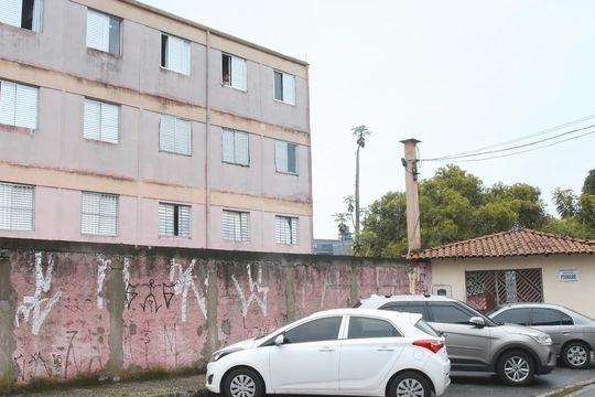Fachada de apartamento à venda com 2 quartos, 47m² em Grajaú, São Paulo