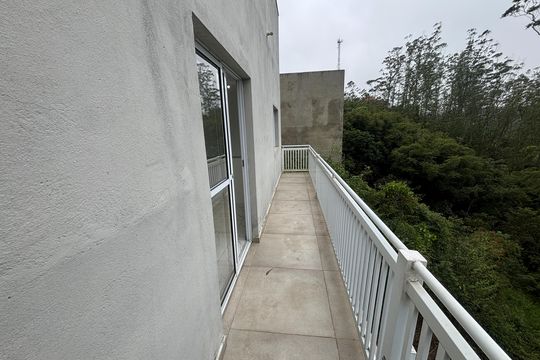 Varanda de casa à venda com 2 quartos, 126m² em Vila Moderna, Ribeirão Pires