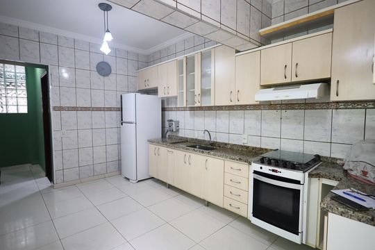 Cozinha de casa para alugar com 3 quartos, 160m² em Bonfim, Osasco
