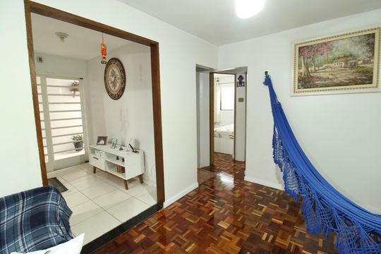 Sala de casa para alugar com 2 quartos, 190m² em Jardim Maria Eugenia, Sorocaba