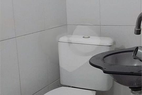 Casa à venda com 3 quartos, 153m² em Vila Esperança, São Paulo