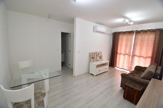 Apartamento para alugar com 1 quarto, 45m² em Cambuí, Campinas