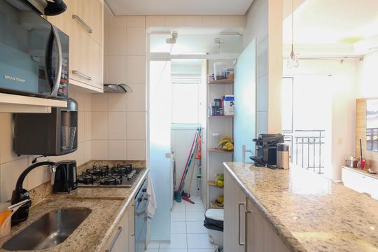 Cozinha de apartamento à venda com 2 quartos, 52m² em Campestre, São Caetano do Sul