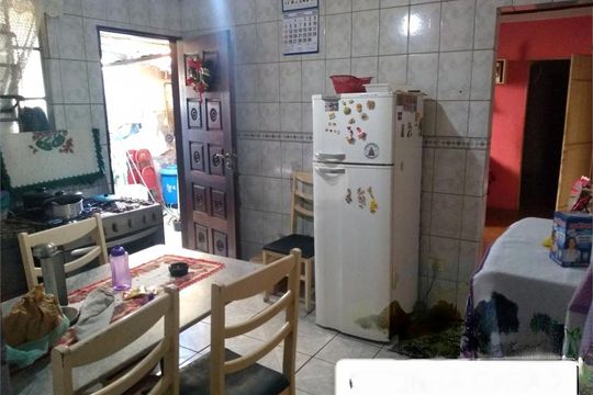 Casa à venda com 3 quartos, 261m² em Vila Oratorio, São Paulo