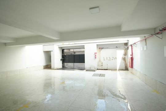Garagem de apartamento à venda com 2 quartos, 60m² em Jardim Pilar, Santo André