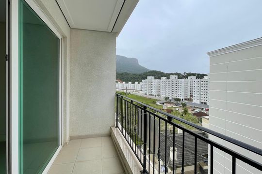 Sacada de apartamento para alugar com 3 quartos, 98m² em Pedra Branca, Palhoça