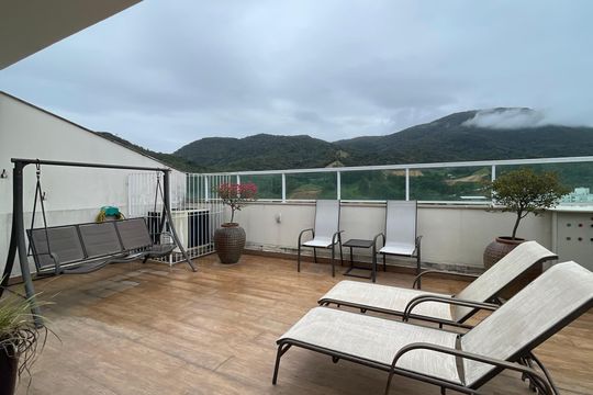 Área comum - Piscina de apartamento para alugar com 3 quartos, 98m² em Pedra Branca, Palhoça