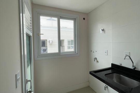 Área de Serviço de apartamento para alugar com 3 quartos, 98m² em Pedra Branca, Palhoça