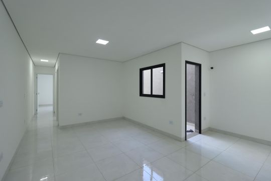 Apartamento à venda com 2 quartos, 57m² em Jardim Pilar, Santo André